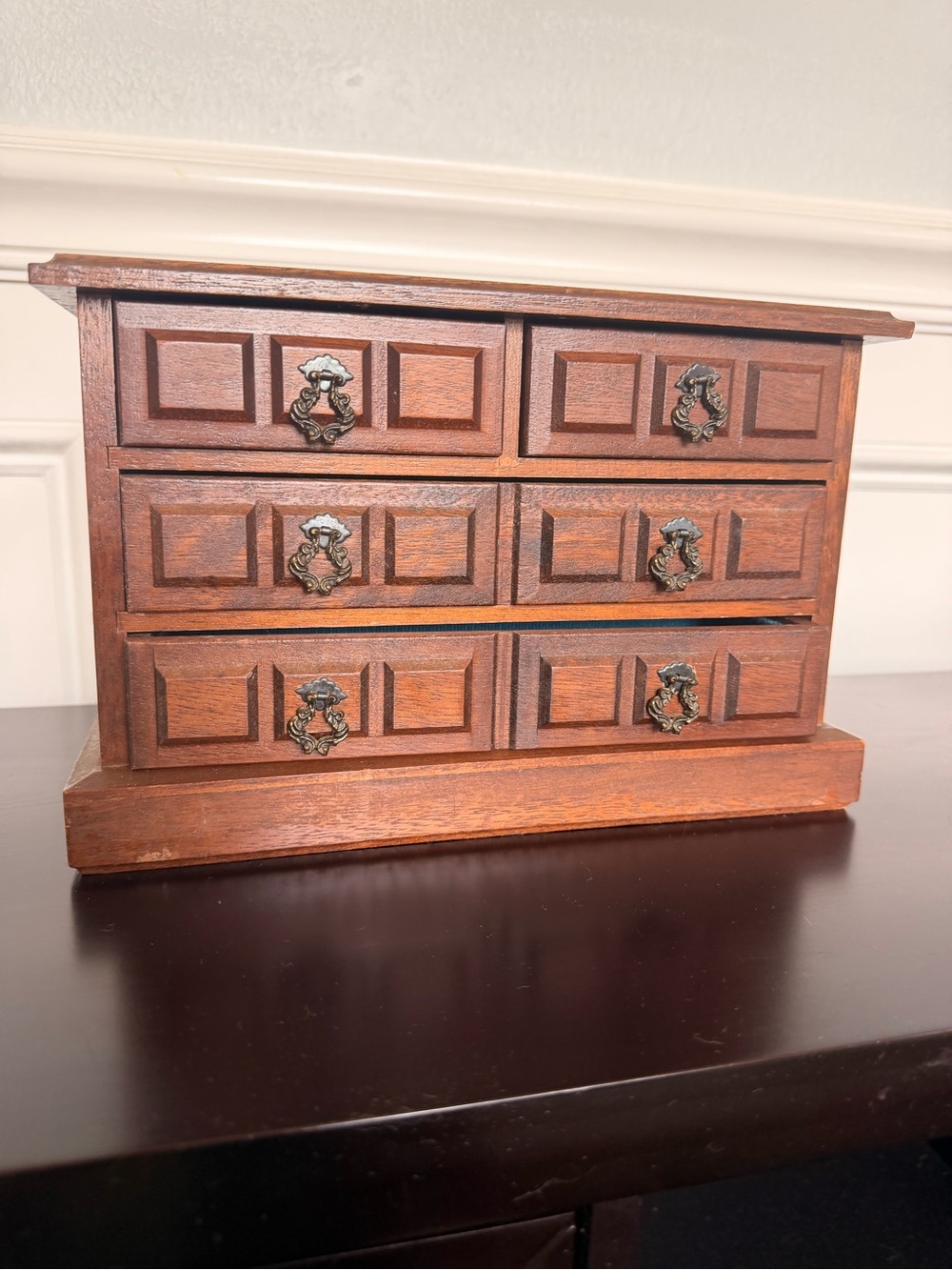 Vintage Price Import Jewelry with Working Music Box & Lined Drawers
